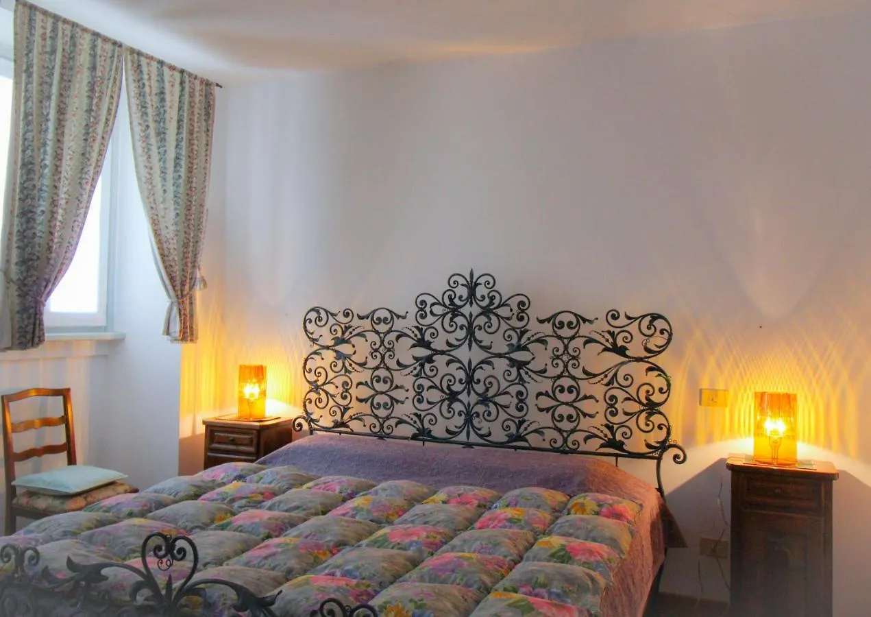 Bel Faggio Rosso Apartment Menaggio 0*,
